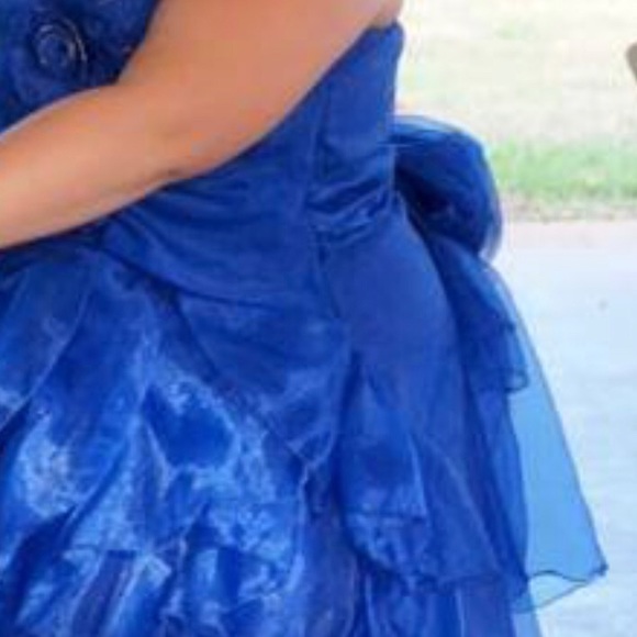 🤑SOLD🤑SOLD🤑Gorgeous young lady formal - Picture 8 of 8